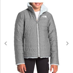 North Face Girls’ Reversible Mossbud Swirl Jacket